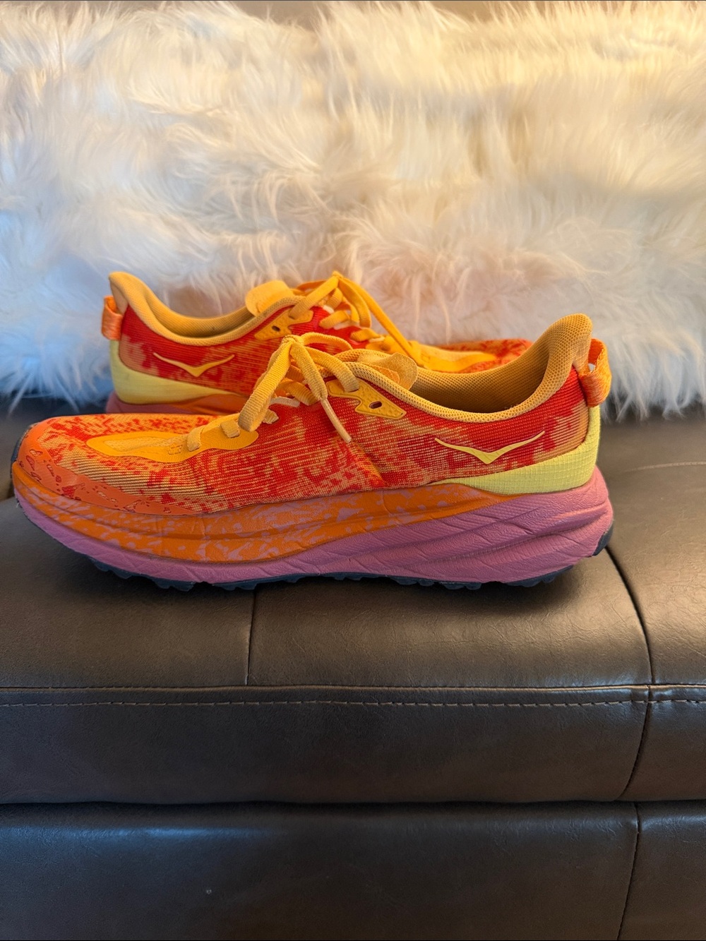Hoka Speedgoat 6 Orange, Yellow & Pink Trail Sneakers 8.5 - Picture 3 of 8